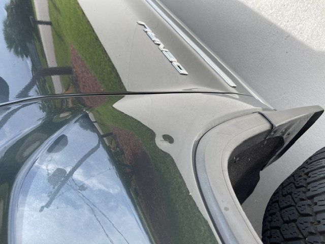 Another angle of the dark front fender